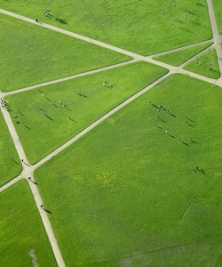 human-landscapes-from-above-jason-hawkes-3