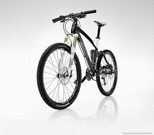 Mercedes Benz Introduces Their First Line of High End Bicycles Por Homme Men s Luxury Lifestyle Magazine