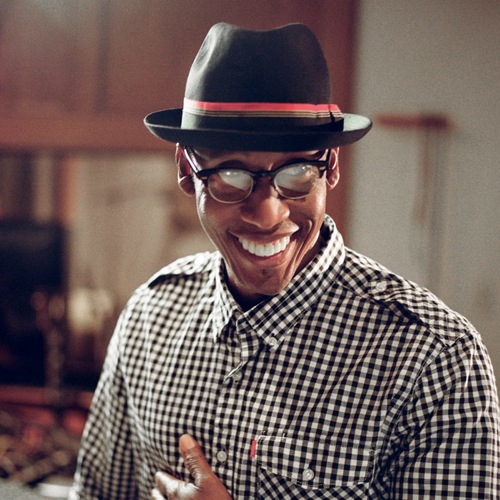 Levi's Pioneer Session: Raphael Saadiq | 2010 Revival Recordings