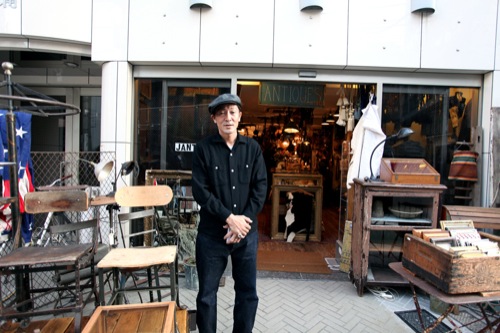 ACL | Tokyo's J’Antiques Vintage Store