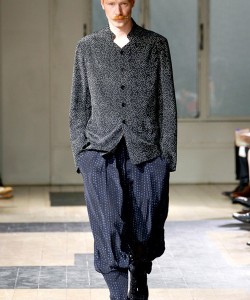 Paris Fashion Week | Yohji Yamamoto Spring/Summer 2012