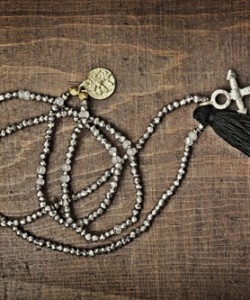 Aoúd Jewelry