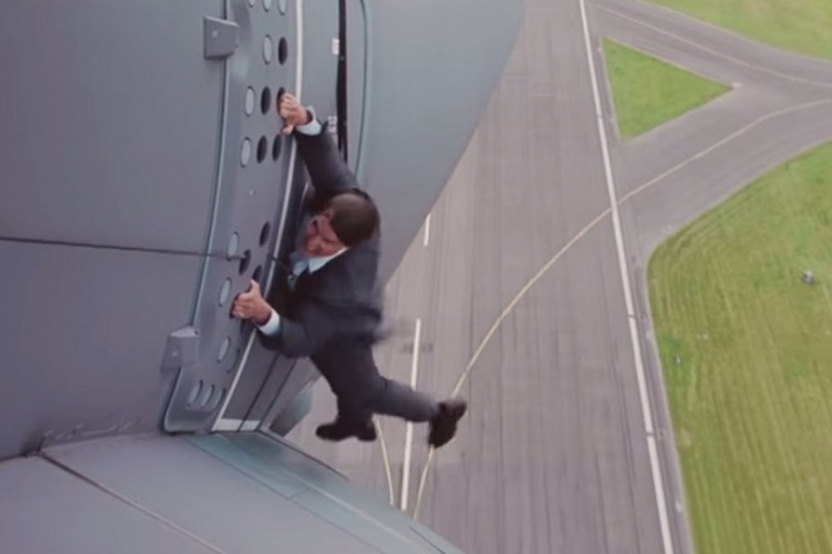 tom cruise own stunts mission impossible