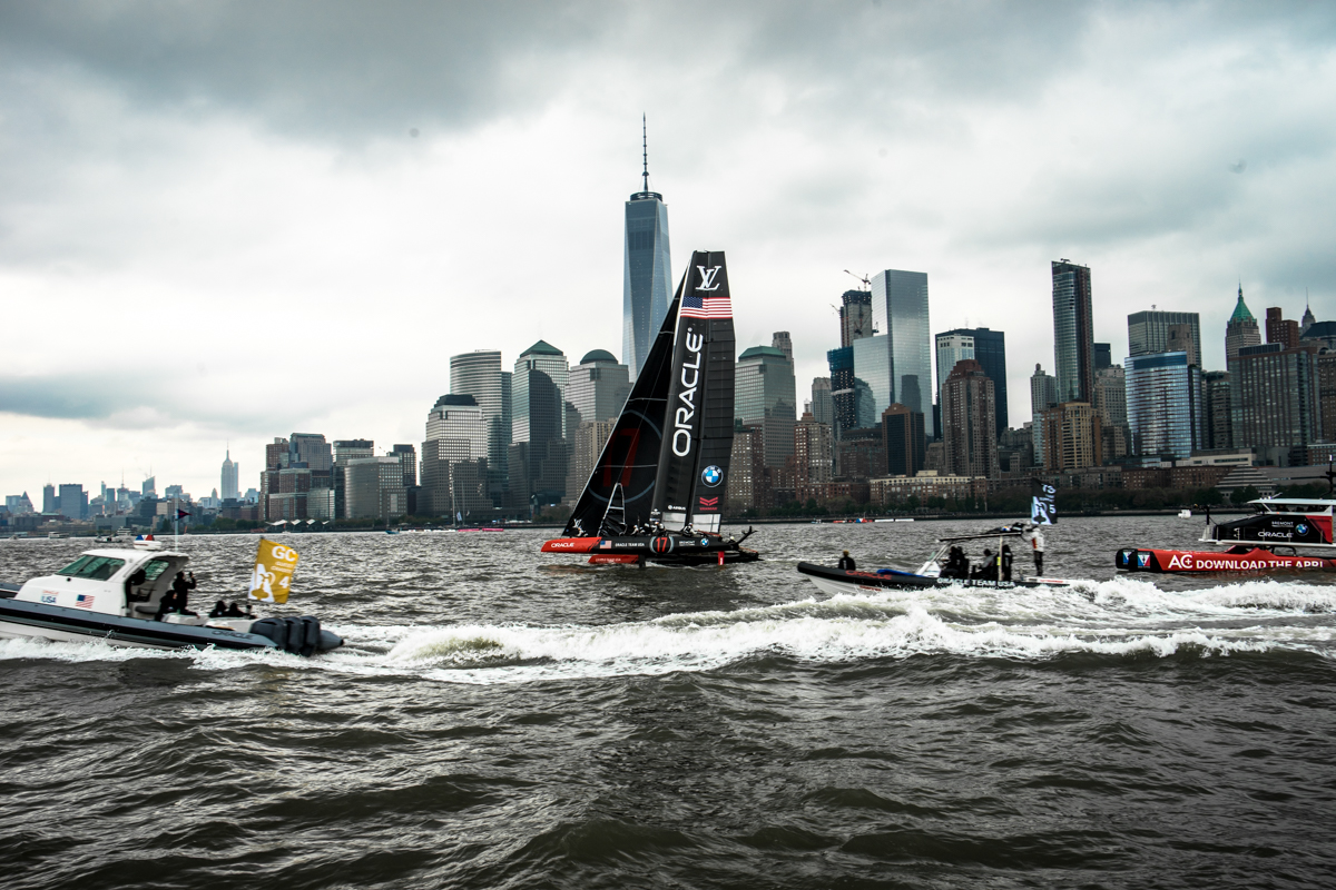 oracle yacht racing team