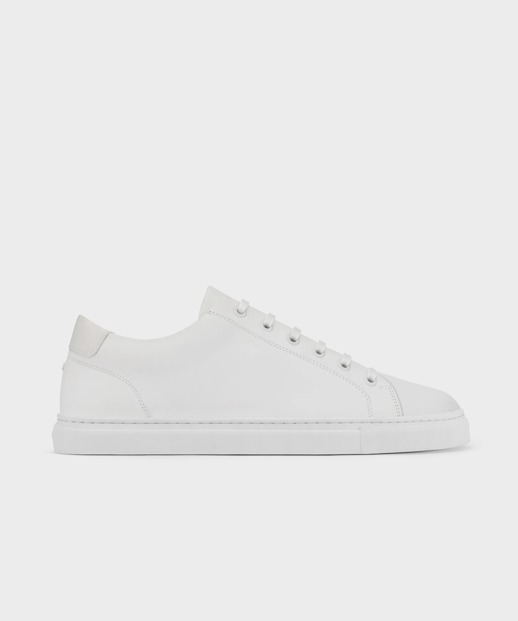 ETQ-Amsterdam-LT-01-Your-Summer-Sneaker-Rotation-Needs-An-All-White ...