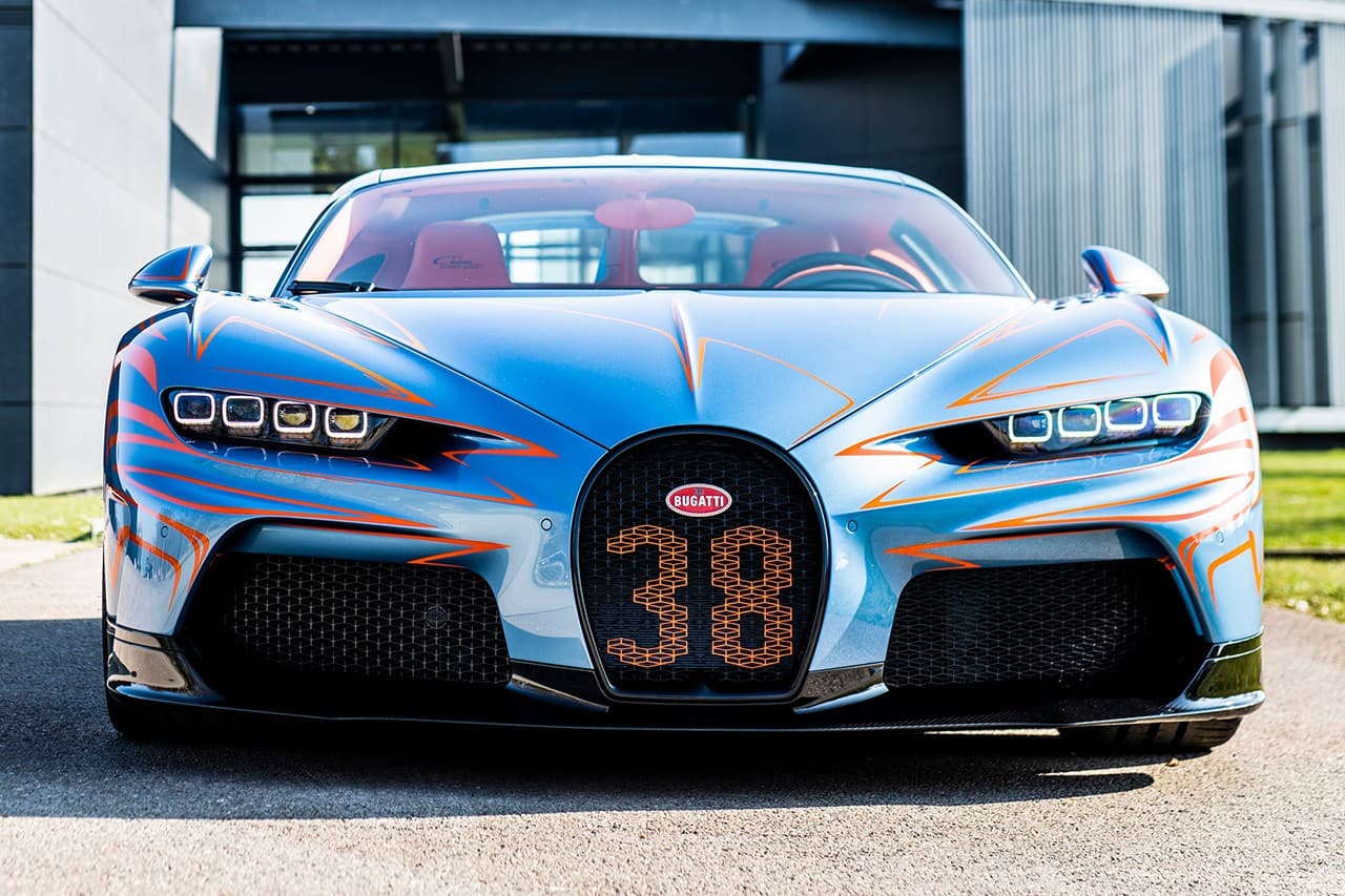 Bugatti Chiron Sport 2021