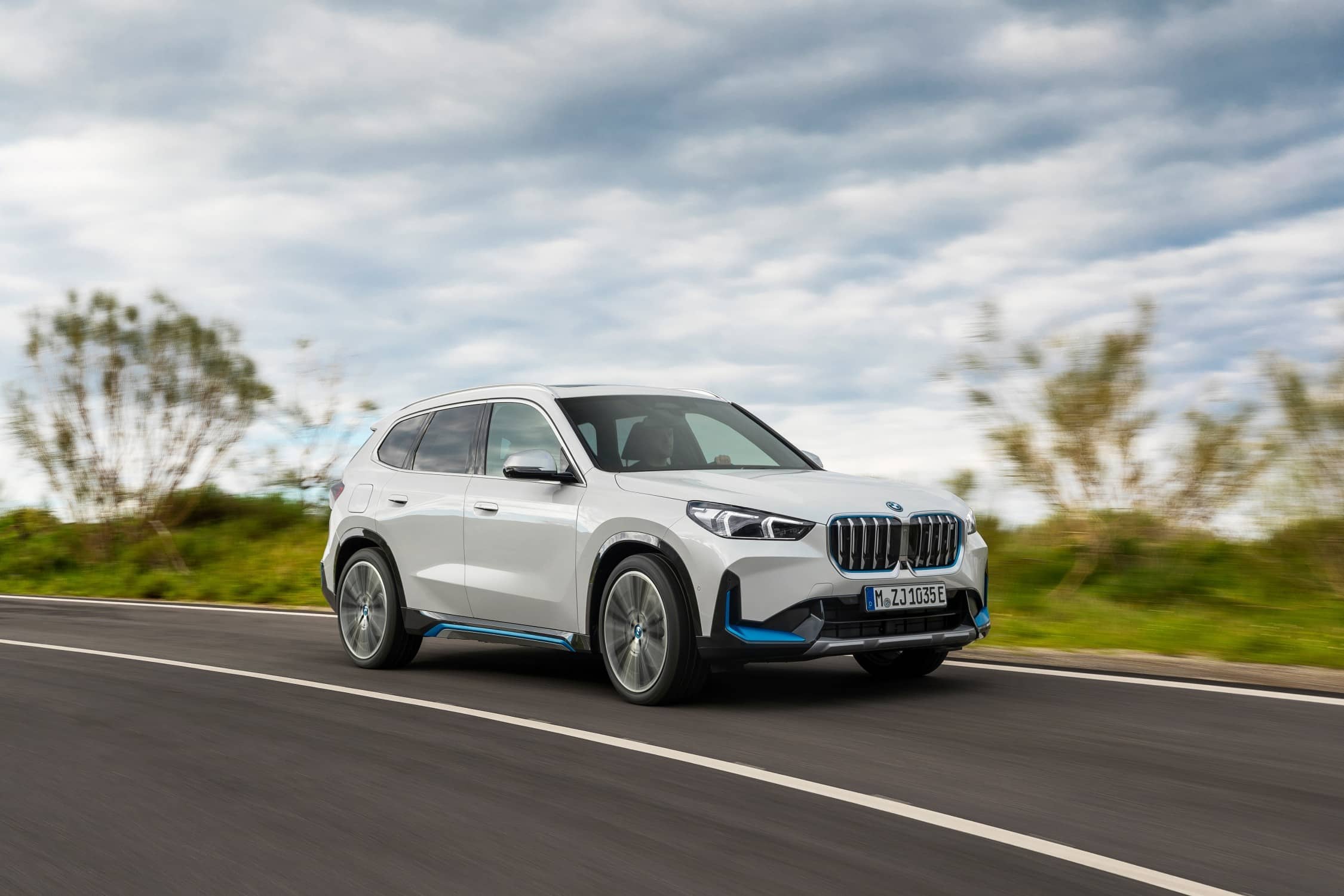 BMW Adds All-Electric iX1 SUV to EV Line-up - Por Homme - Contemporary ...