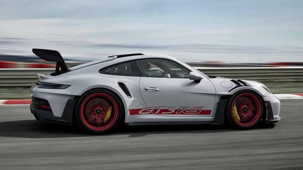 2023 Porsche GT3 RS First Drive: You'll need a faster track and a better  gym - Autoblog