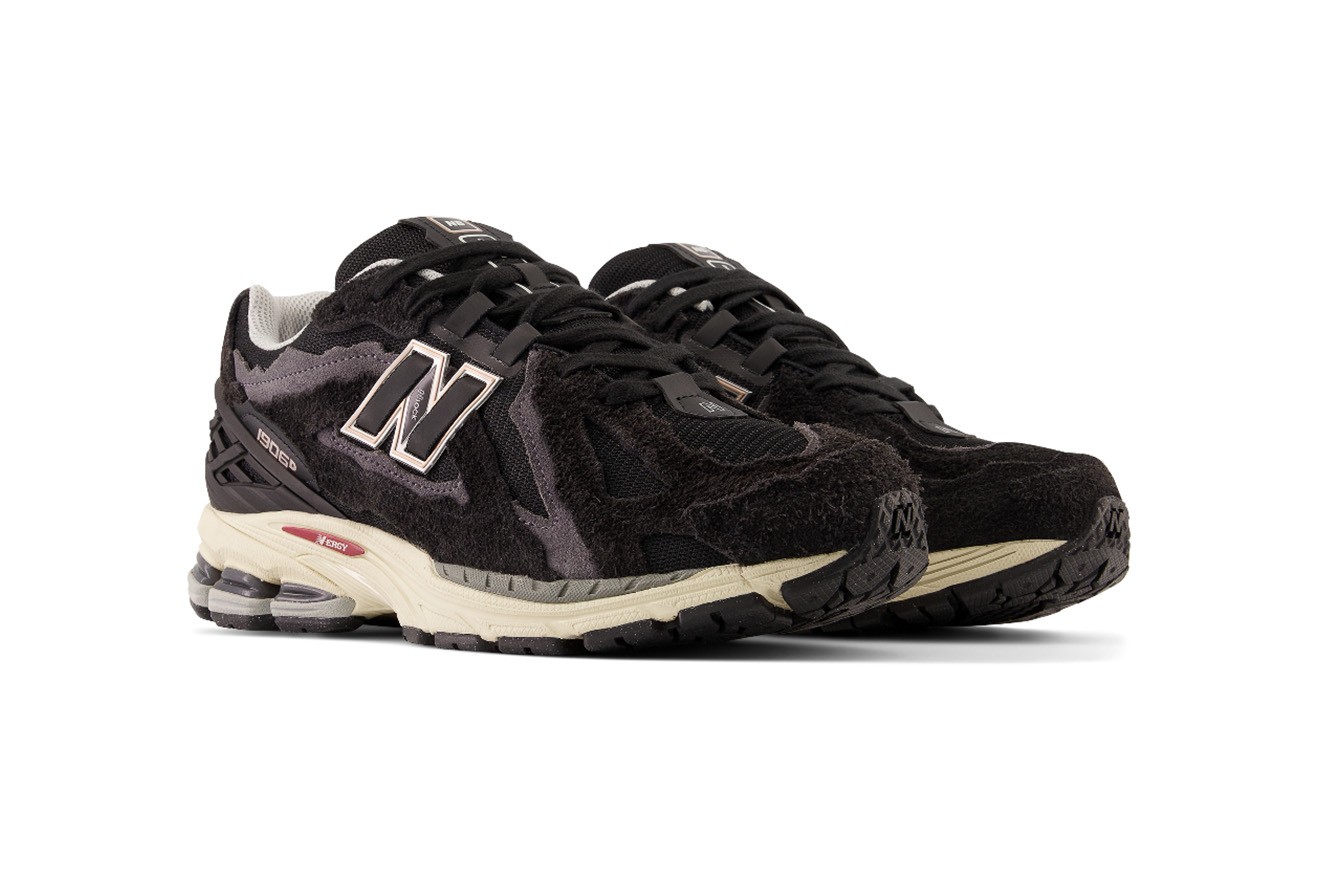 A Closer Look at NB's 1906R “Protection Pack” in Black - Por Homme