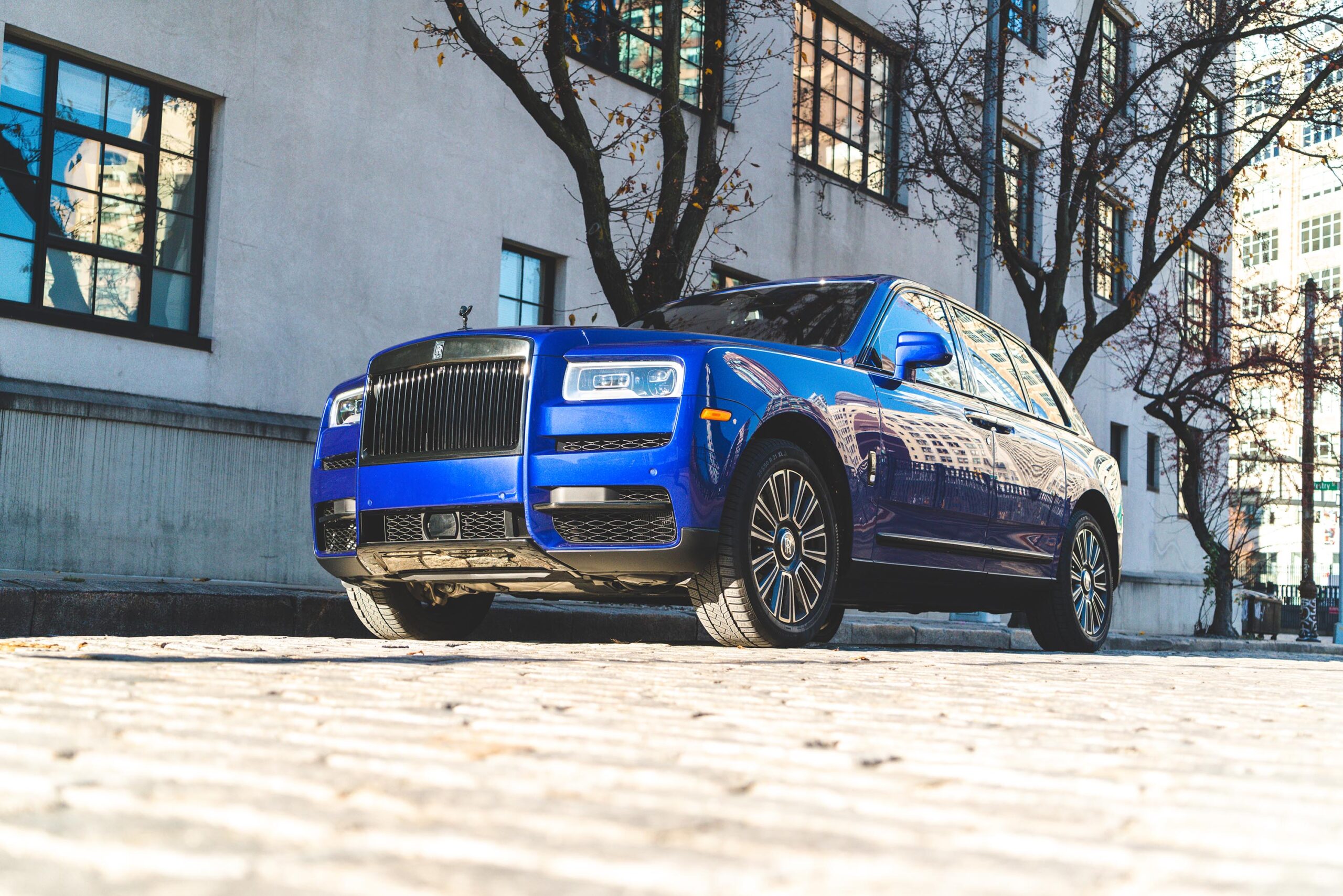 Blue Rolls-Royce Cullinan Black Badge on Matching Forged AGLs Is the Top  Face of Happiness - autoevolution