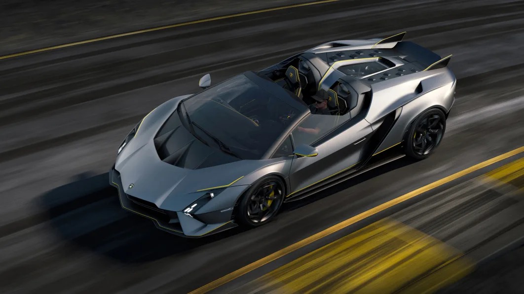 The Aventador Ultimae is Lamborghini's last non-hybrid V12