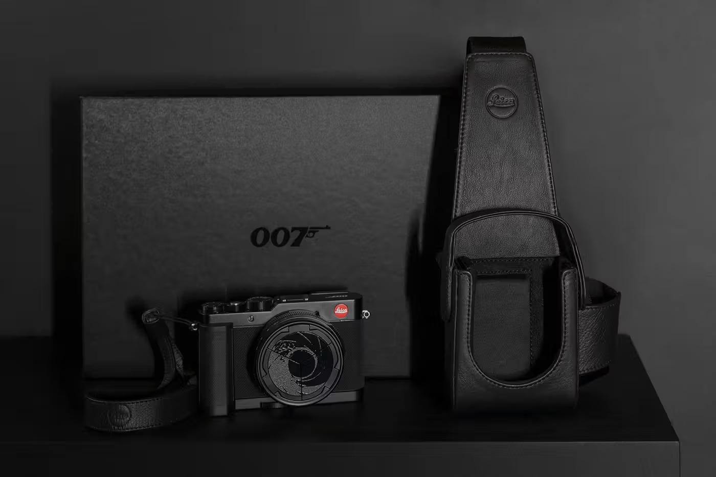 Leica D-Lux 7 Now Available in Black