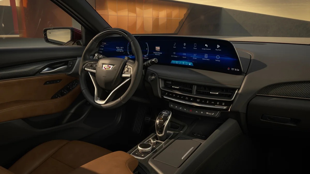 2025 Cadillac CT5 Refresh Debuts Updated Styling and Upgraded Tech ...