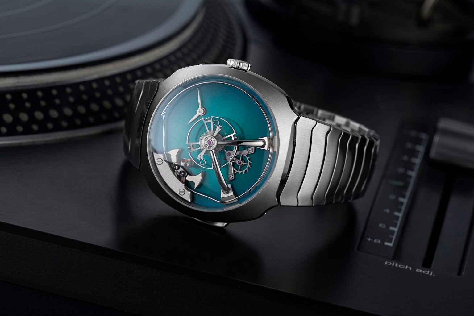 Cool as Ice: Zenith launches a trio of Defy Skyline Boutique Edition with  Ice Blue dials. - Watch I Love