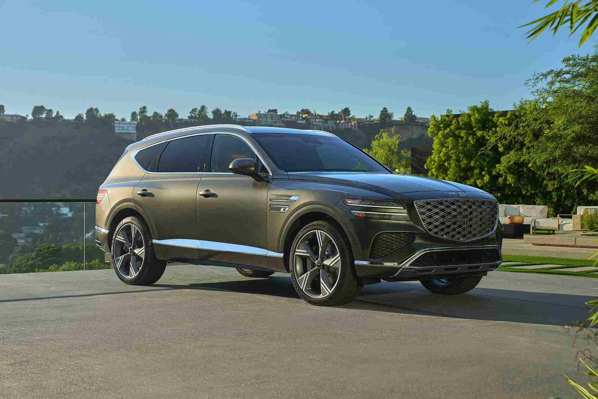 2025-Genesis-GV80-Coupe-and-Redesigned-2025-GV80-SUV-Unveiling-the 