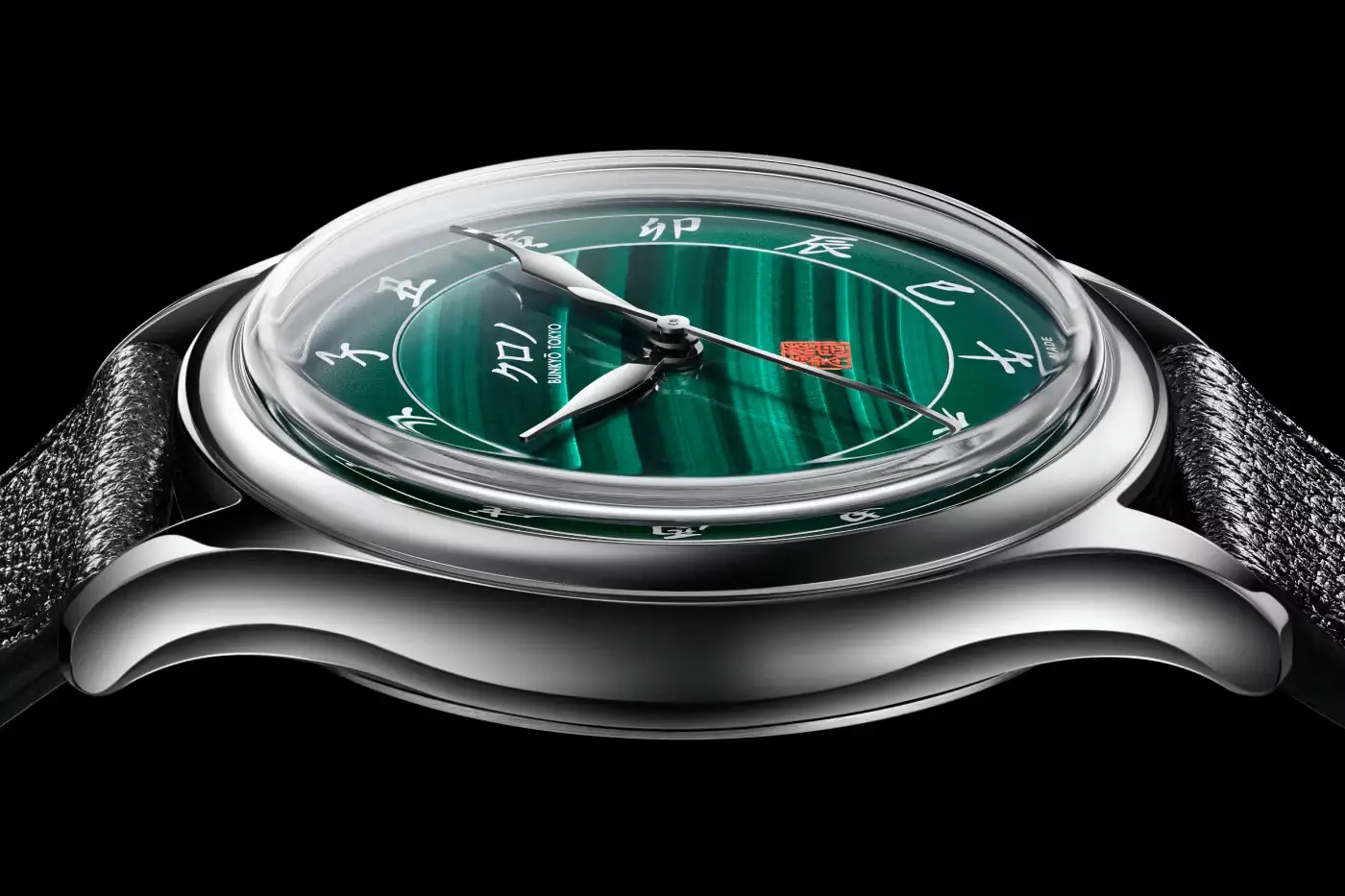 朱明　鶴首一輪差朝日 Kurono Tokyo Unveils 2026 Malachite 'Kujaku-ishi' Anniversary